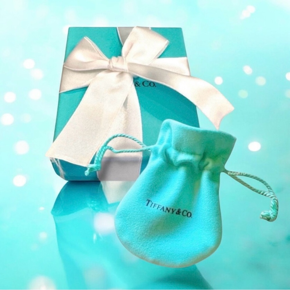 🆕💕TIFFANY & CO. Signature Blue Gift Box + Soft Jewelry Pouch + Ribbon • NWOT